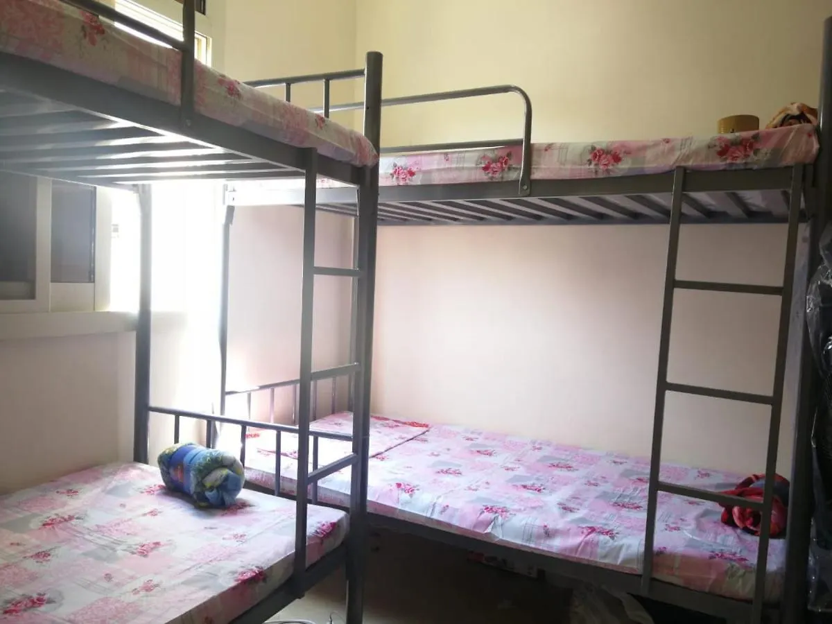 Dubedz Hostel Dubai